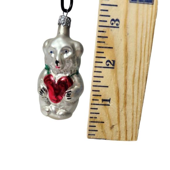 VTG BLOWN GLASS POLAR BEAR CHRISTMAS TREE ORNAMENT HEART ANIMAL HAND PAINTED - Picture 4 of 5